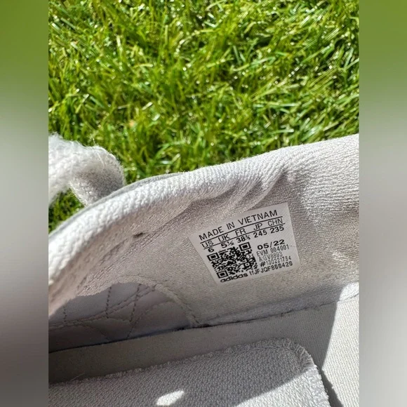 ADIDAS originals ozweego Gray and Pink Athletic Shoes - Picture 9 of 9